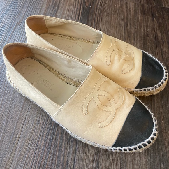 CHANEL Lambskin Espadrilles size 37 Beige - Picture 2 of 6